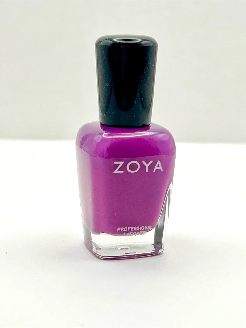 NEW Zoya “Evette”